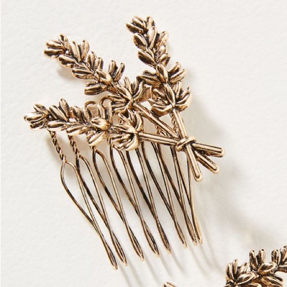 Anthropologie Accessories - Lavender Sprigs Hair Comb